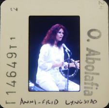 OA29-056 80s Abba Singer Anni-frid Lyngstad Orig Oscar Abolafia 35mm COLOR SLIDE picture