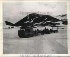 1957 Press Photo Scientists traveling to unknown areas of Antarctic for research picture