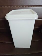 Vintage TUPPERWARE Cracker Keeper Container #1314 w Lid/Seal #1315 picture