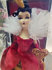Disney limited edition doll e Queen Of Hearts picture