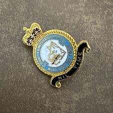 VINTAGE COUNTY OF GLOUCESTER 501 SQUADRON AIR FORCE ENAMEL INSIGNIA BADGE picture