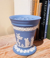 Large Wedgwood Pale Blue (Cream On Lavender) Frog Vase 1965 6” Diameter picture