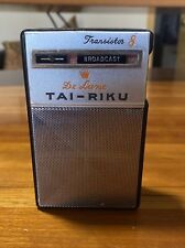 Vintage Tai-Riku De Luxe 8 Transistor Radio picture
