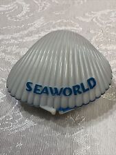 Jo24- 1978 Vintage Sea World Souvenir Plastic Clam Shell Jewelry Case Pearl Box picture