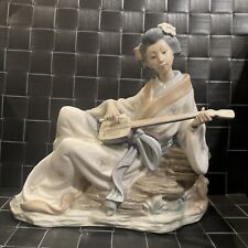 NAO BY LLADRO Geisha Girl Playing Samisen Oriental Melody #227 LLADRO FIGURINE picture