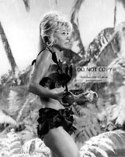 ACTRESS DORIS DAY PIN UP - 8X10 PUBLICITY PHOTO (DD793) picture