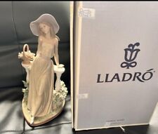 Lladro “Time For Reflection