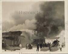 1933 Press Photo Fire In Hangar At Roosevelt Field On Long Island, New York picture