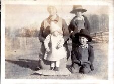 VTG 1930S B&W FOUND PHOTO DEPRESSION GRANDMOTHER CHILDREN NICE DRESSED WINTER picture