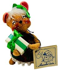 Annalee Christmas Mouse Gift 6 inch Vintage 1996 Green Bow Closed Eyes Mouth picture