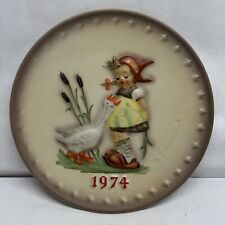 Vintage 1974 Girl With Geese Hummel Annual Collector Plate With Original Box picture