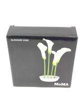 MoMA Museum of Modern Art NY White Blossom Bud Vase Max Kistner Minimalist 2013 picture