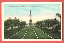 GALVESTON, TEXAS – BROADWAY BOULEVARD at 25th STREET – c. 1920s Postcard picture