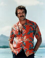 Actor Tom Selleck in TV Show Magnum P.I. Publicity Picture Poster Photo 4x6 picture