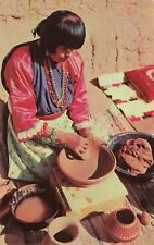 Pueblo Indian Pottery Maker at Work - Postcard picture