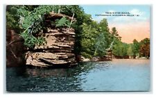 Postcard Twin Sister rocks, picturesque Wisconsin Dells L26 picture