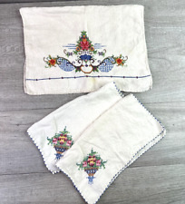 Vintage Hand Embroidered Flowers Linen Doily Dresser Scarf Set - 3 pc picture