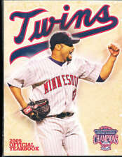 2005 Minnesota Twins Baseball Yearbook picture