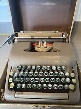 Vintage Smith Corona Clipper Tan with Green Keys Typewriter + Case 1950’s picture