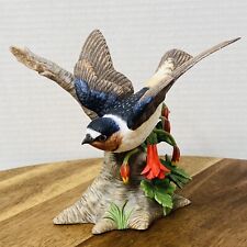 LENOX CLIFF SWALLOW Garden Bird sculpture Porcelain Figurine EXCELLENT condition picture