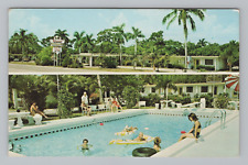 Postcard Ft Meyers Florida Edisonian Court Motel People Swimming Pool View FL picture