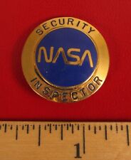 VINTAGE OBSOLETE NASA SECURITY INSPECTOR OFFICER GUARD ENAMEL BADGE PIN RARE  picture