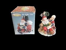 Artmark Chicago LTD Mr + Mrs Claus Figurine Multicolor/Small/Ceramic Open Box picture