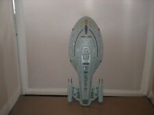 Eaglemoss Hero Collector U.S.S. Voyager Star Trek XL Ship Only VG Condition XL picture