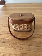 Small Unique Amish Style Basket lid leather handle VHTF 8x8x4 picture