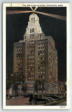 1920s ROCHESTER MINNESOTA NEW CLINIC BY NIGHT AUTOS STREET VIEW POSTCARD P2760 picture