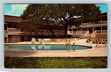 Kerrville TX-Texas, Sunday House Motor Inn, Pool, Antique Vintage Postcard picture