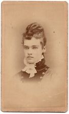 ANTIQUE CDV CIRCA 1880s F. PAKER GORGEOUS YOUNG LADY FANCY DRESS MORRISVILLE VT. picture