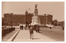 RPPC London Buckingham Palace & Victoria Memorial Postcard VTG Judges LTD picture