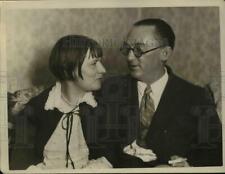 1926 Press Photo Novelist/Author Governeur Morris & Wife picture