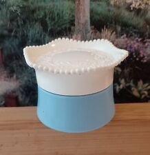 Here's my Heart cream sachet by Avon.  Blue glass jar, white plastic top. Pretty picture