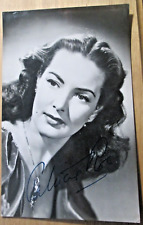 Vintage Black & White Signed Photo of Patricia Roc.postcard size c1950 picture