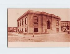 Postcard Public Library, Perry, Iowa picture