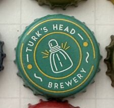 TURK'S HEAD BREWERY used Beer CROWN, Bottle Cap, GREEN Turks & Caicos #Z4 picture