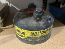 Vintage Eagle Gas Can 2- 1/2 Gallon Round Metal Model 402 Galvanized Blue NICE picture