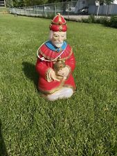 VINTAGE EMPIRE CHRISTMAS NATIVITY BLOW MOLD WISE MAN KING MAGI RED 1982 LIGHTED picture