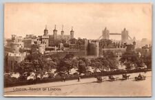 Postcard United Kingdom England Tower of London Old  Card Unposted Clean picture