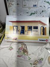 Schleich Wooden Horse Riding Stables 40164 with Box picture