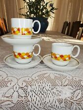 George briard carousel cups and saucers set of 3, Design Flaws wear picture