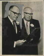 1963 Press Photo Woodward, Wight & Co. Executive Honored at Ceremony - noo30510 picture