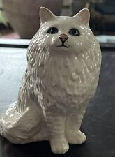 Beswick England White Persian Cat Figurine Marked 1880 5.5” picture