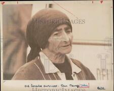 Press Photo Older Female Survivor of Earthquake in San Mango, Italy - ctaa11298 picture