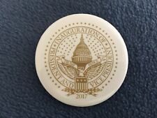 2016 DONALD TRUMP (OFFICIAL) INAUGURATION DAY (AUTHENTIC) WHITE PIN BUTTON picture