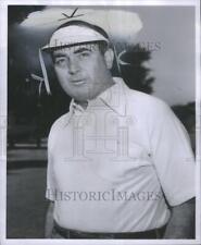 1954 Press Photo Oakland Hills Golfer Bill Holt - RRU75733 picture