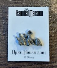 SDCC 2003 MINI PIN OF DISNEY HAUNTED MANSION HITCHHIKING GHOSTS NEW ON CARD picture