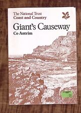 VINTAGE IRELAND GIANT'S CAUSEWAY CO ANTRIM SOUVENIR TRAVEL BOOKLET AND MAP Z4031 picture